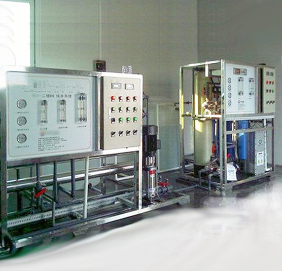 醫(yī)用純水設(shè)備，中央集中制水供水設(shè)備